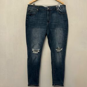 Kan Can denim distressed jeans Size 3 XL EUC